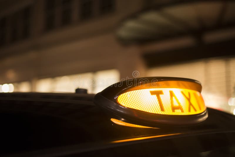 Taxi à Londres image libre de droits Taxi à Londres image libre de droits