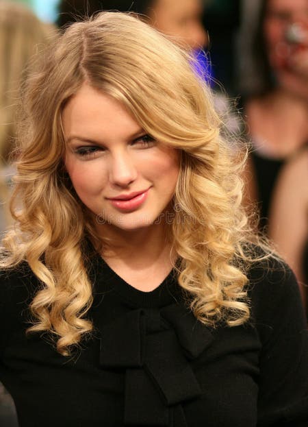 2,260 Taylor Swift Nakedphotos Stock Photos - Free & Royalty-Free Stock Photos from Dreamstime