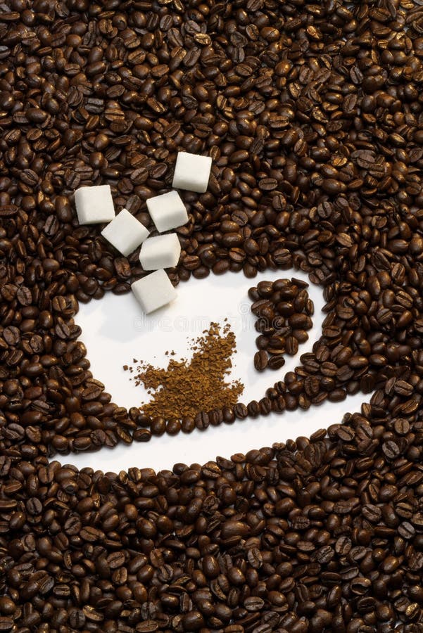 Tazza del chicco di caffè fotografie stock libere da diritti Tazza del chicco di caffè fotografie stock libere da diritti