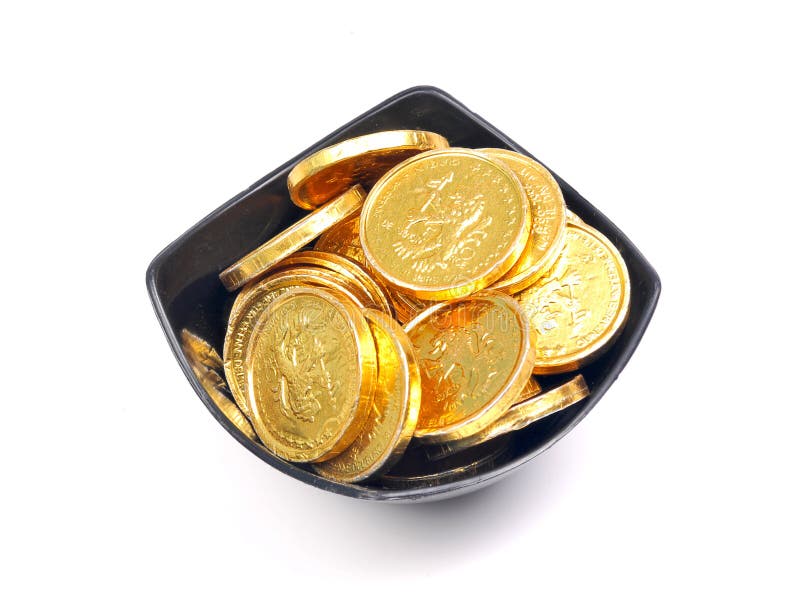 Tazón de fuente de monedas de oro imagen de archivo libre de regalías Tazón de fuente de monedas de oro imagen de archivo libre de regalías