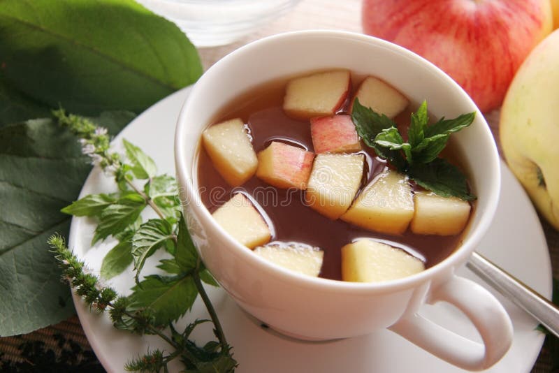 Tea with apples.