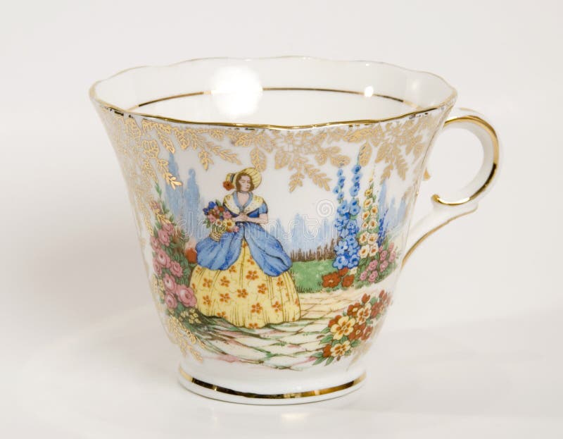 Tea cup no saucer