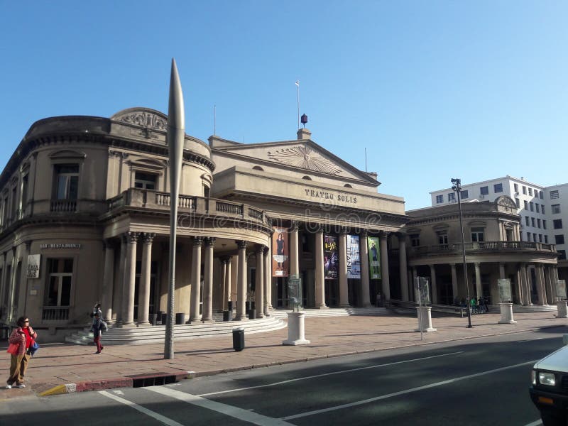 Teatro histórico em Montevidéu no Uruguai foto de stock Teatro histórico em Montevidéu no Uruguai foto de stock