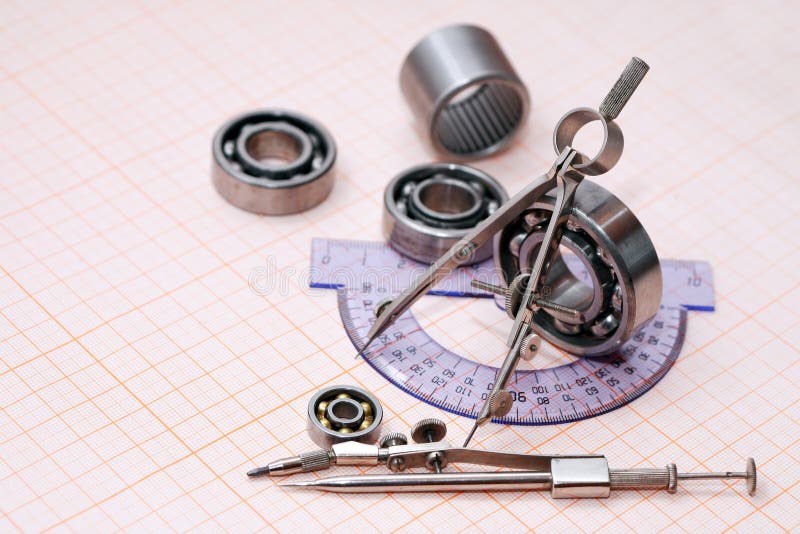 Teckningsinstrument och kullager fotografering för bildbyråer Teckningsinstrument och kullager fotografering för bildbyråer