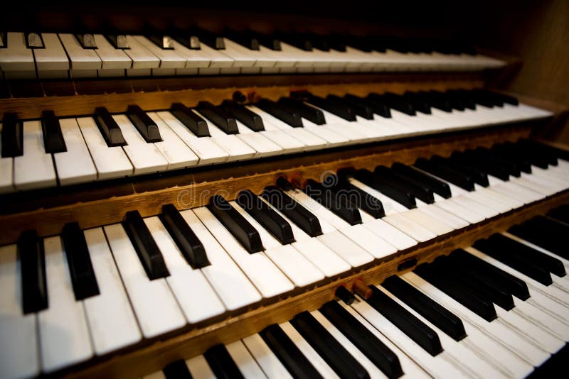 Teclado del órgano de tubo fotografía de archivo