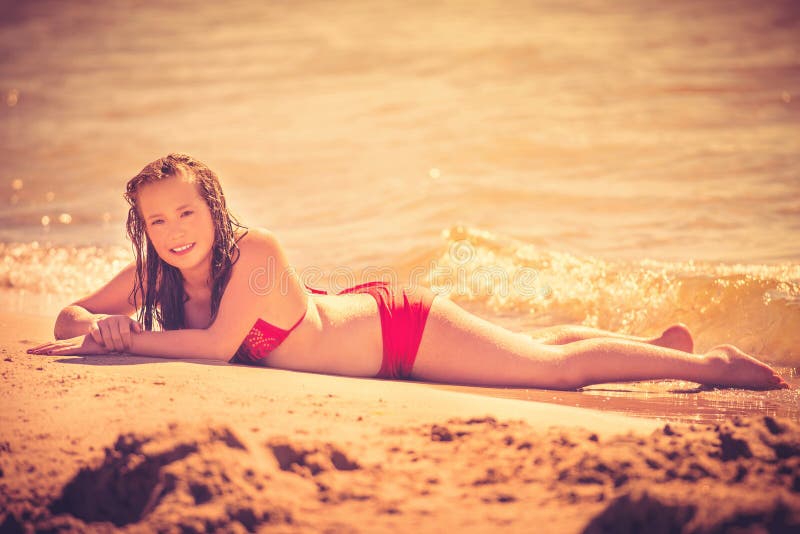 1,609 Attractive Teen Girl Bikini Stock Photos - Free & Royalty-Free Stock  Photos from Dreamstime