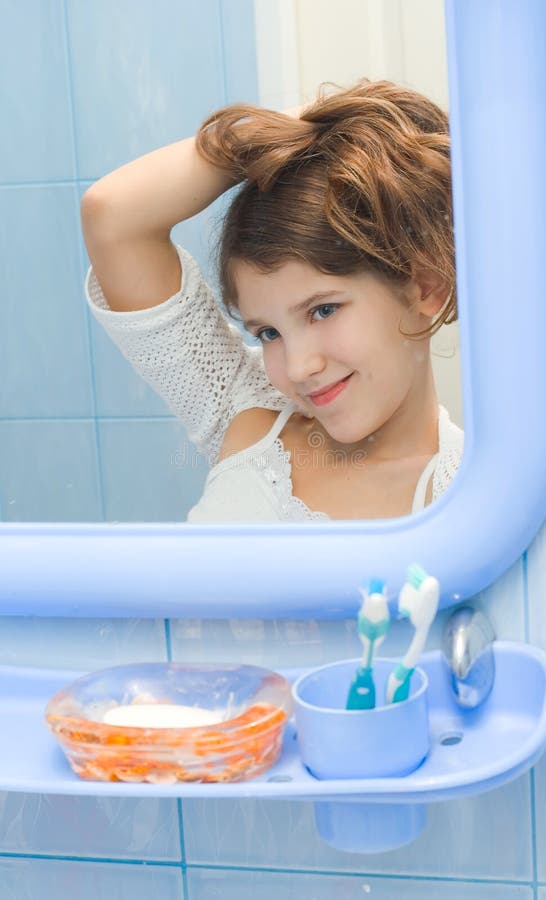 Teen Girl In Bathroom Picture. Image: 8112383