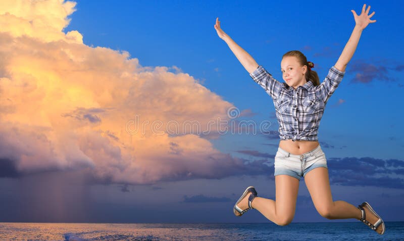 Teen girl jumping stock images Teen girl jumping stock images