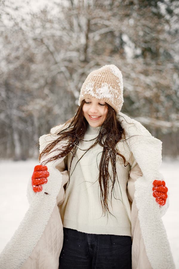 Teenager Girl in Red Gloves Standing at Winter Park and Posing for a ...