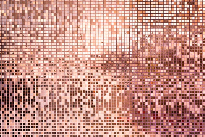 Tegelplattor för mosaik för fyrkant för rosa färgrosguld för bakgrund arkivfoto