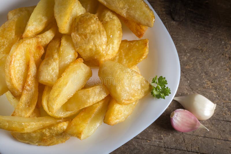 Teil selbst gemachte Pommesfrites lizenzfreies stockfoto Teil selbst gemachte Pommesfrites lizenzfreies stockfoto