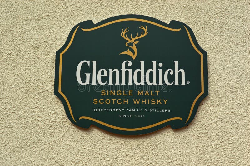 Teken van Glenfiddich het Enige Malt Whisky royalty-vrije stock fotografie Teken van Glenfiddich het Enige Malt Whisky royalty-vrije stock fotografie