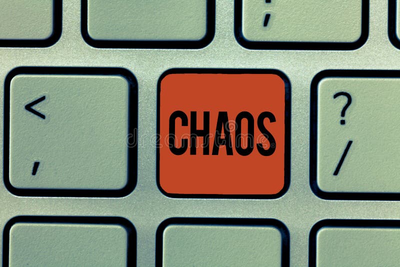 Teksta szyldowy pokazuje chaos Konceptualnej fotografii Zupełny nieład i wielkiego zamieszania Rozlewny zniszczenie obrazy royalty free Teksta szyldowy pokazuje chaos Konceptualnej fotografii Zupełny nieład i wielkiego zamieszania Rozlewny zniszczenie obrazy royalty free