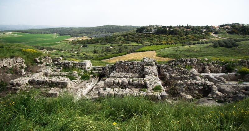 Tel Gezer iron age excavations