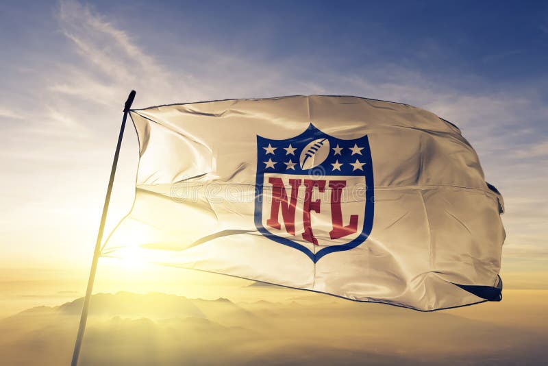 Tela de pano de matéria têxtil da bandeira do logotipo da Liga Nacional de Futebol Americano do NFL que acena na névoa superior d ilustração royalty free Tela de pano de matéria têxtil da bandeira do logotipo da Liga Nacional de Futebol Americano do NFL que acena na névoa superior d ilustração royalty free