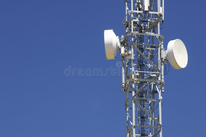 Telecommunications tower