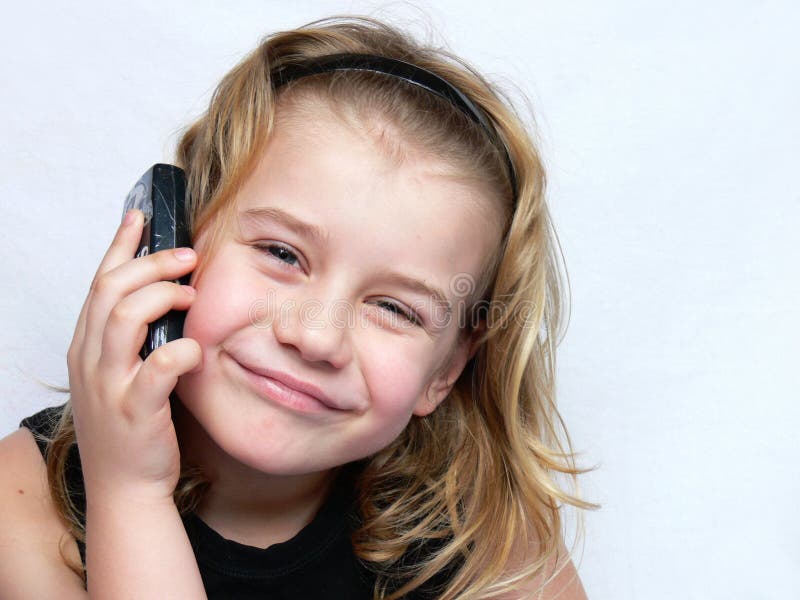 Telefone da conversa da criança fotos de stock Telefone da conversa da criança fotos de stock