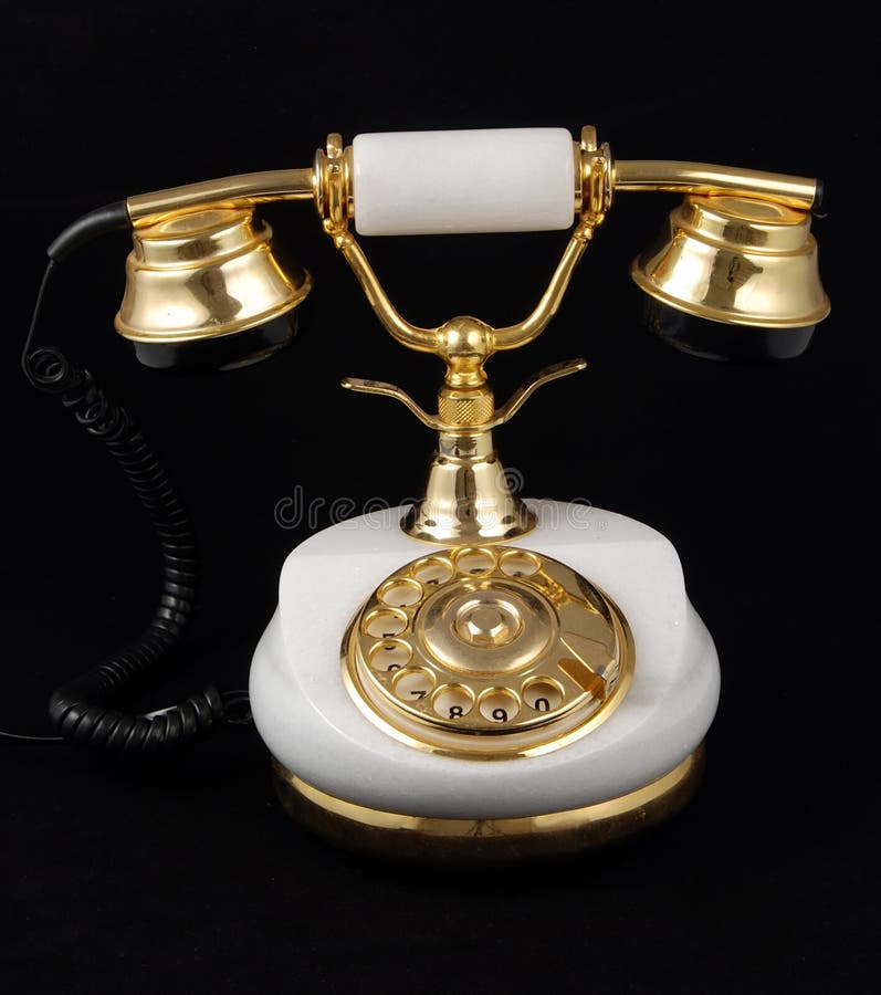 Telefoni antico immagine stock. Immagine di corpo, ottone 10762615