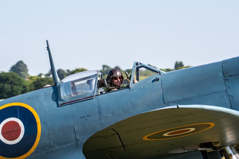 TELFORD, Великобритания, 10-ое июня 2018 - Spitfire Supermarine стоковое изображение TELFORD, Великобритания, 10-ое июня 2018 - Spitfire Supermarine стоковое изображение