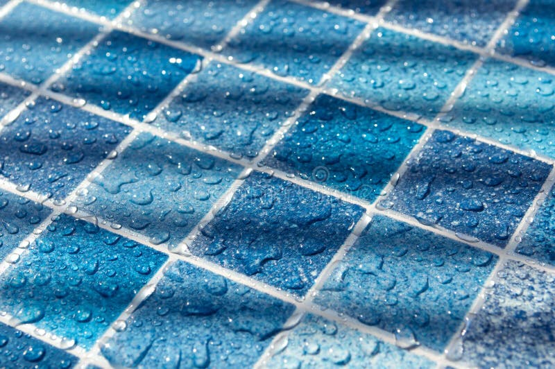 Telhas azuis na piscina imagens de stock Telhas azuis na piscina imagens de stock