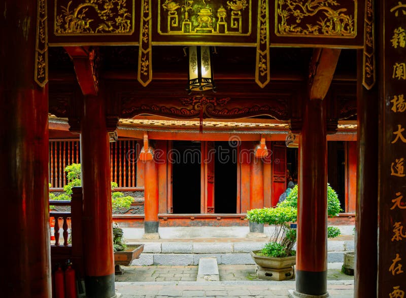 Tempel av litteratur i den Hanoi staden, Vietnam arkivbilder Tempel av litteratur i den Hanoi staden, Vietnam arkivbilder