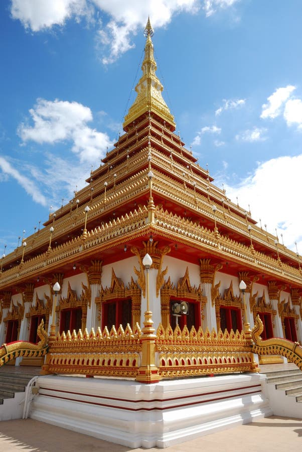 Tempel bei Khon Kaen lizenzfreie stockfotografie Tempel bei Khon Kaen lizenzfreie stockfotografie