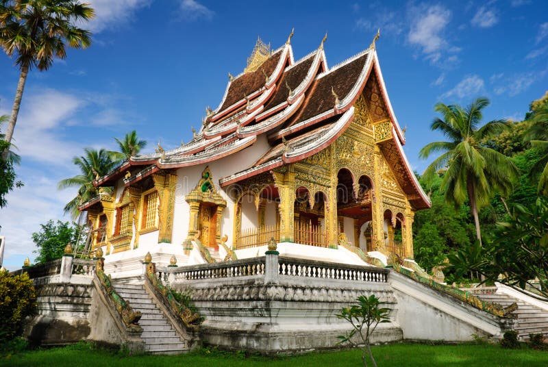 Tempel för kunglig person för prabang för slott för laos luangmuseum royaltyfri bild