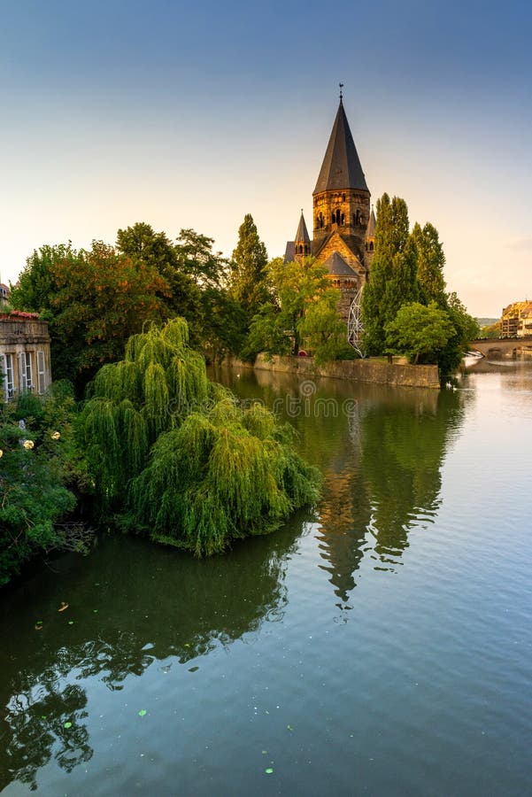 Tempel Neuf, Metz Frankrijk royalty-vrije stock fotografie Tempel Neuf, Metz Frankrijk royalty-vrije stock fotografie
