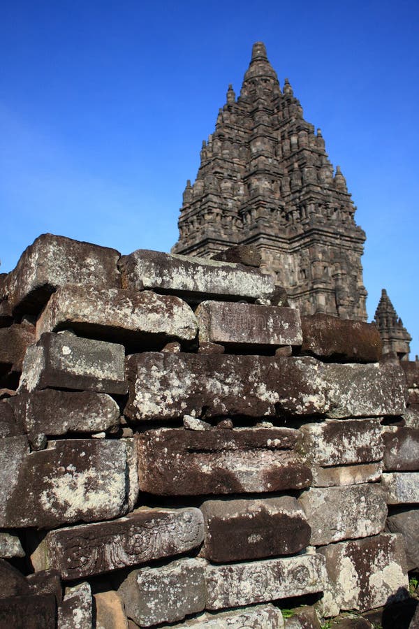 Tempiale indù di Prambanan fotografia stock Tempiale indù di Prambanan fotografia stock
