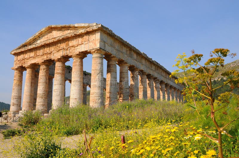 Tempiale in Segesta immagine stock libera da diritti Tempiale in Segesta immagine stock libera da diritti