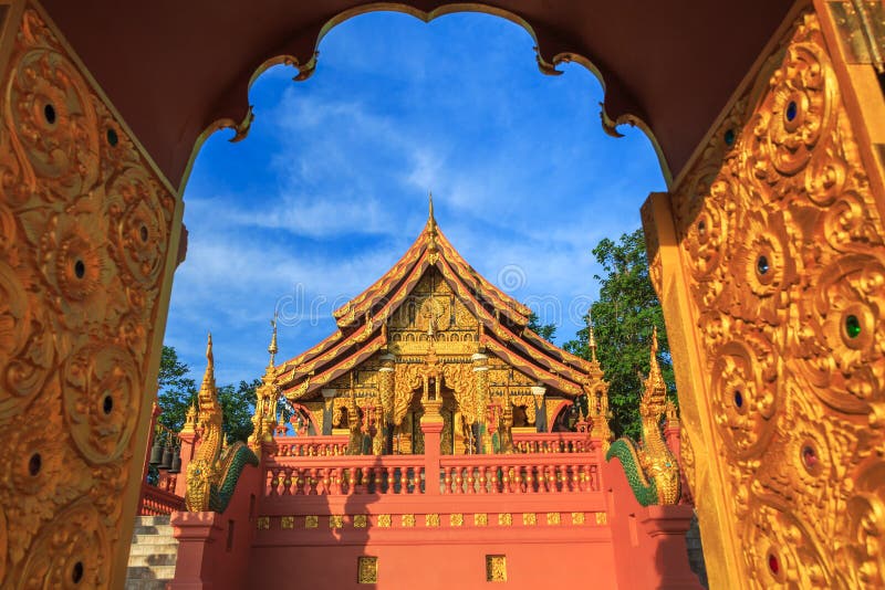 Tempio, Wat Pra That Doi Pra Chan Mae Tha immagine stock libera da diritti Tempio, Wat Pra That Doi Pra Chan Mae Tha immagine stock libera da diritti