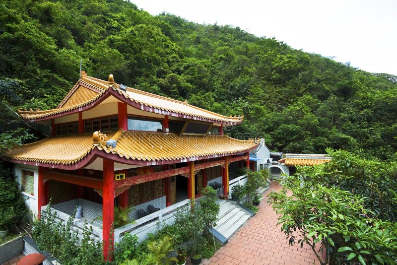 Temple chinois dans une montagne image stock Temple chinois dans une montagne image stock