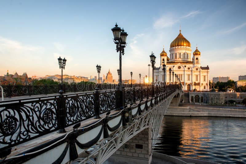 Temple of Christ the Savior and pedestrian bridge. Moscow, Russia stock images Temple of Christ the Savior and pedestrian bridge. Moscow, Russia stock images