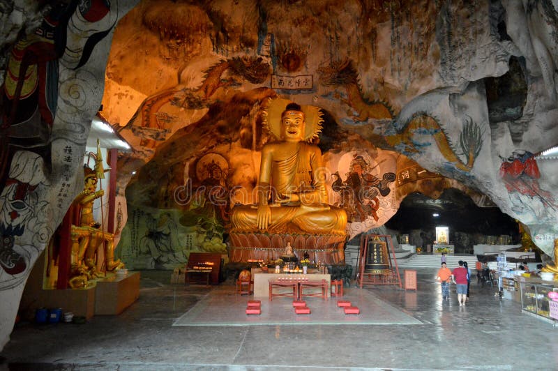 Temple de caverne de pinces de Perak