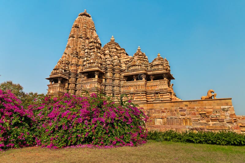 Temple de Kandariya Mahadeva dans Khajuraho images libres de droits Temple de Kandariya Mahadeva dans Khajuraho images libres de droits