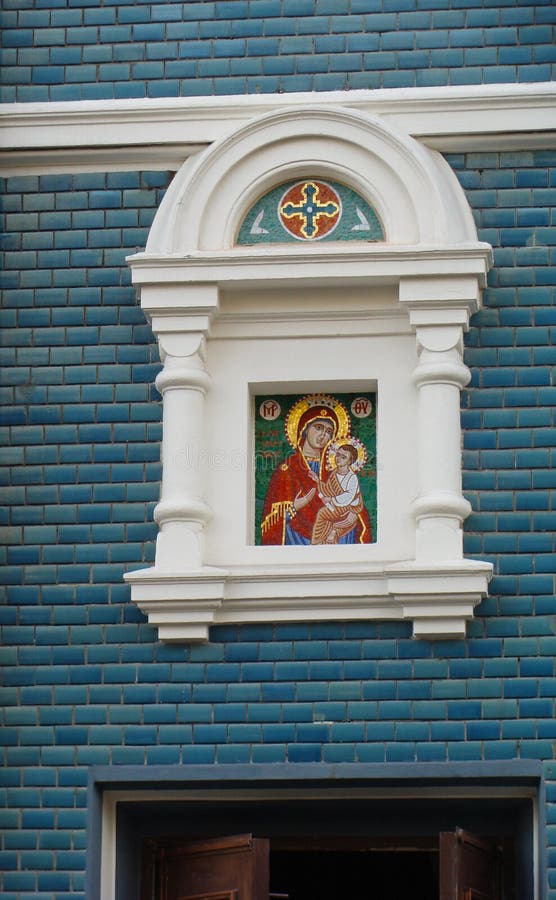 Mosaic icon of the Mother of God at the entrance to the courtyard of the Athos Panteleimon monastery in Moscow