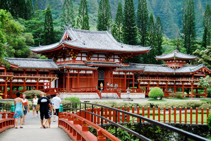 Temple japonais d'Oahu Hawaï Bouddha de temple de Byodo photos stock Temple japonais d'Oahu Hawaï Bouddha de temple de Byodo photos stock