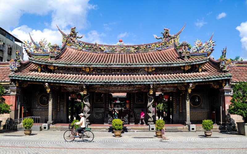 Templo De Bao An Em Taipei, Taiwan Foto de Stock - Imagem de arte ...