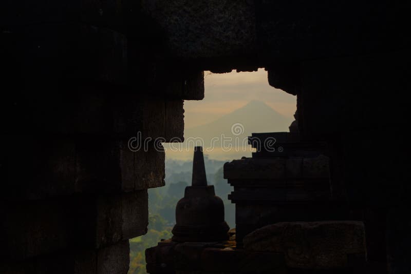 Templo DE Borobudur durante Gr dÃa, Yogyakarta, Java, Indonesië stock foto Templo DE Borobudur durante Gr dÃa, Yogyakarta, Java, Indonesië stock foto