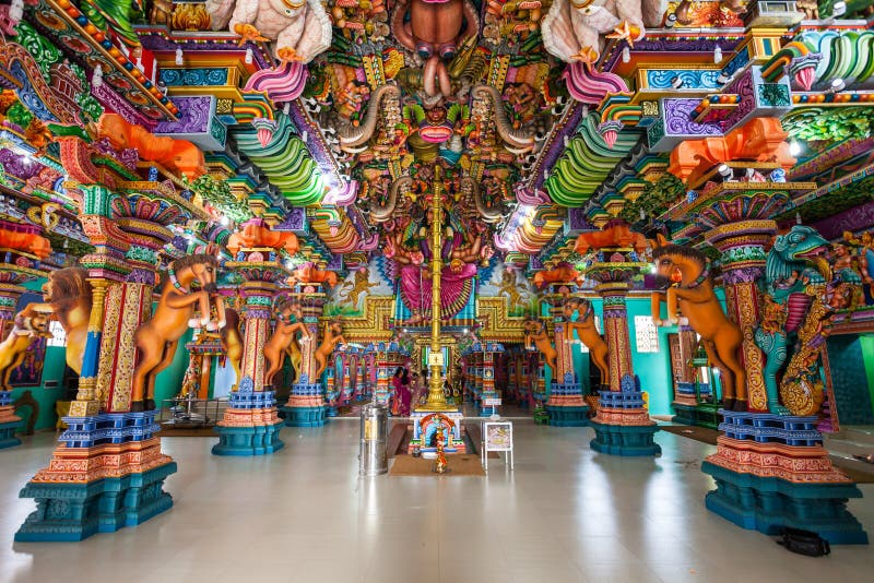 Templo de Pathirakali Amman, Trincomalee fotografia de stock Templo de Pathirakali Amman, Trincomalee fotografia de stock
