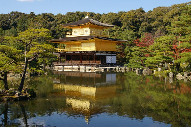 Templo dourado Kyoto Japão de Kinkakuji imagem de stock royalty free Templo dourado Kyoto Japão de Kinkakuji imagem de stock royalty free