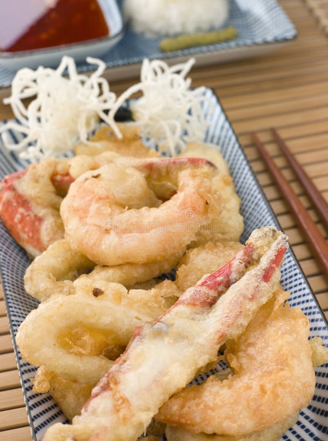 Tempura Gebratene Japanische Art Der Garnele Stockbild - Bild von ...