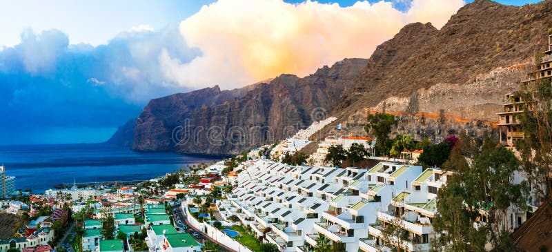 Teneriffa - Los Gigantes Kanarische Inseln stockfoto Teneriffa - Los Gigantes Kanarische Inseln stockfoto