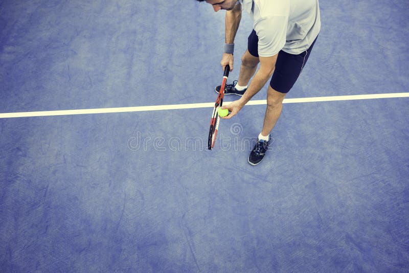 Tenisowy sporta kanta Racquet atlety dopasowania pojęcie zdjęcia royalty free Tenisowy sporta kanta Racquet atlety dopasowania pojęcie zdjęcia royalty free