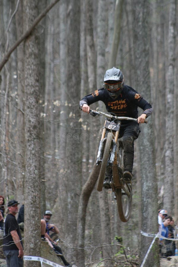 Dirt Bike Downhill at Wind Rock Bicycle Park in Oliver Springs, Tennessee, USA. The Downhill event is part of Tennessee Nationals MBT 2023. Highland Productions LLC, Highland Productions Media, US Press Agency, German Daily News, Mountain Bike, Trail Riding, Jumps, Ramps, St. Louis Spokes, Red Bull, Rock Shox, SRAM, Cycling Weekly, Cycling News Feed, USA Cycling, Bike Radar, Dirt Mountain Bike, 03 25 2023. Dirt Bike Downhill at Wind Rock Bicycle Park in Oliver Springs, Tennessee, USA. The Downhill event is part of Tennessee Nationals MBT 2023. Highland Productions LLC, Highland Productions Media, US Press Agency, German Daily News, Mountain Bike, Trail Riding, Jumps, Ramps, St. Louis Spokes, Red Bull, Rock Shox, SRAM, Cycling Weekly, Cycling News Feed, USA Cycling, Bike Radar, Dirt Mountain Bike, 03 25 2023