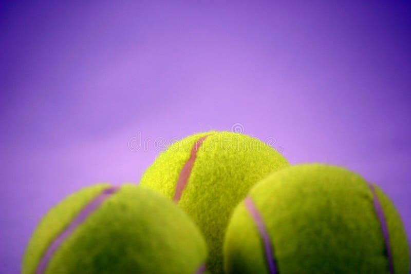 Tennis balls