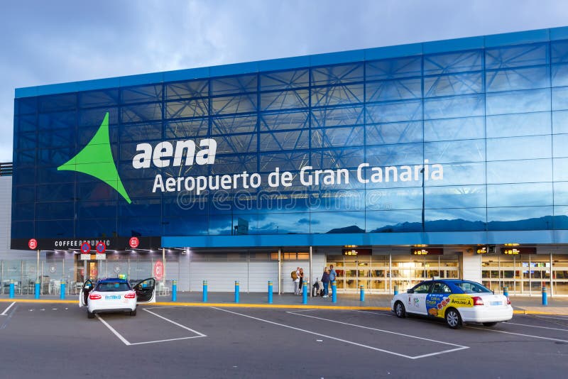 mamífero Accesorios traición Terminal Aeroportuale Di Gran Canaria in Spagna Fotografia Stock Editoriale  - Immagine di feste, arrivi: 165768523