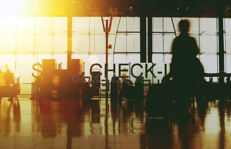 Terminal de aeropuerto ocupado de la silueta borrosa imágenes de archivo libres de regalías Terminal de aeropuerto ocupado de la silueta borrosa imágenes de archivo libres de regalías