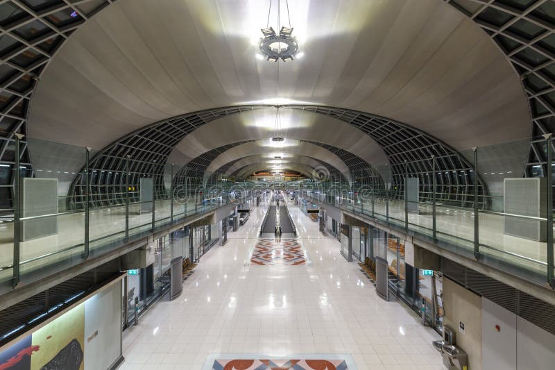Terminal w bangkok suvarnabhumi bkk w tajlandii