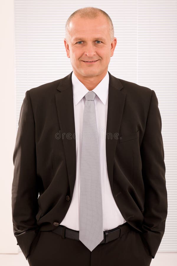 Terno maduro executivo do profissional do homem de negócios fotografia de stock royalty free Terno maduro executivo do profissional do homem de negócios fotografia de stock royalty free